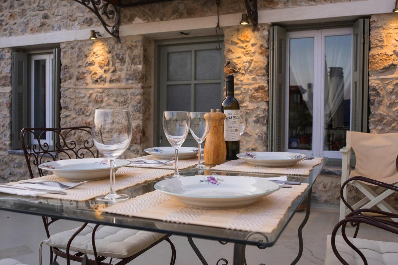 Guesthouse Simou With View 3 Bedrooms Arachova Exteriör bild