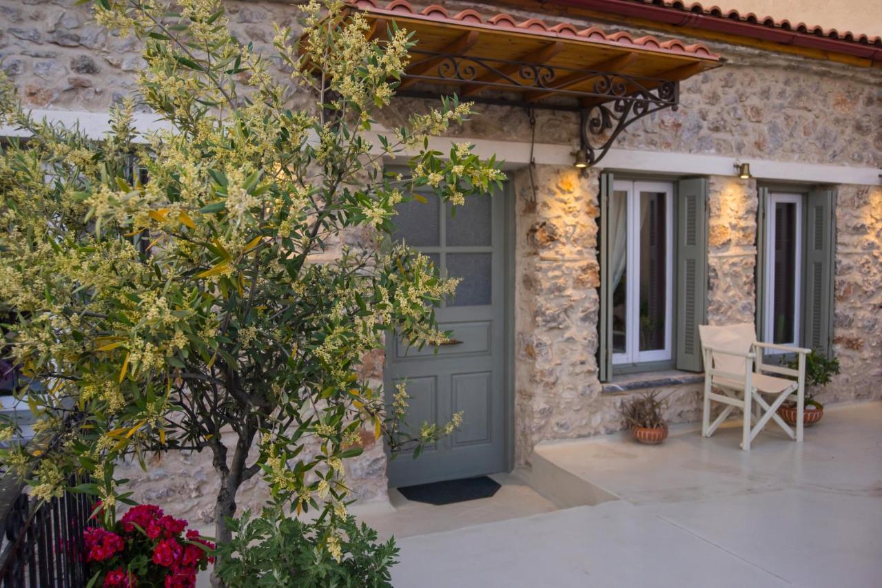Guesthouse Simou With View 3 Bedrooms Arachova Exteriör bild