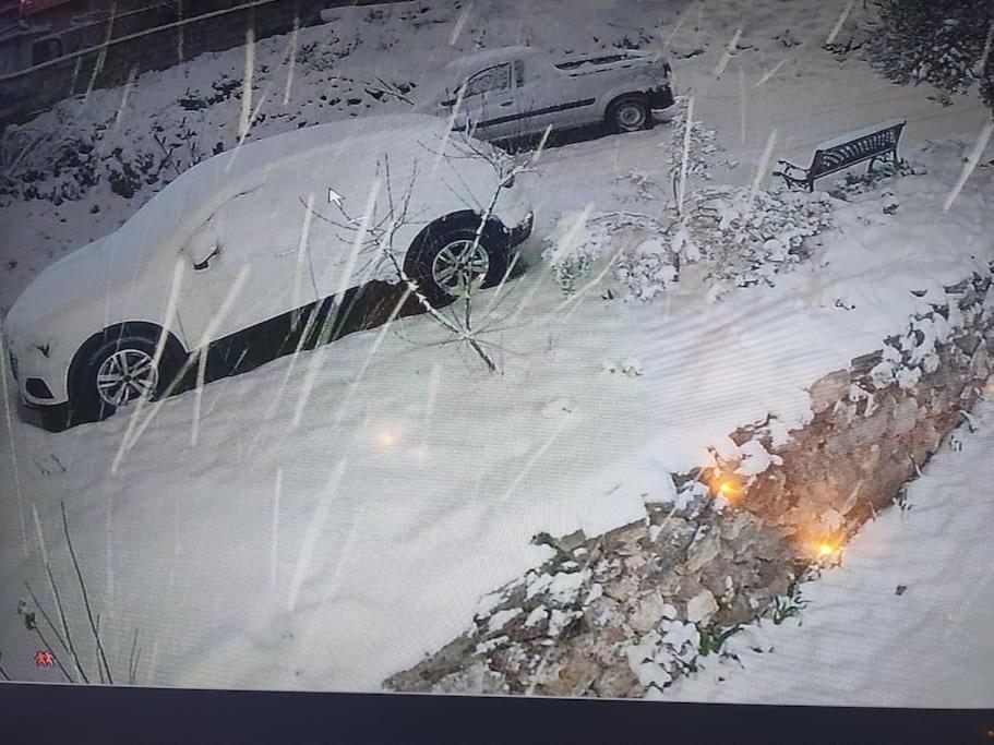 Guesthouse Simou With View 3 Bedrooms Arachova Exteriör bild